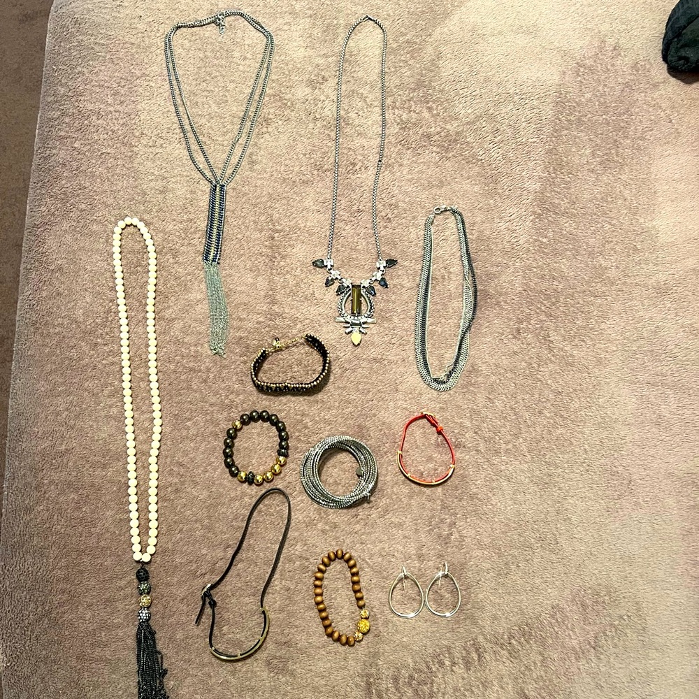 Stella & Dot Lot Necklaces, Bracelets Earrings